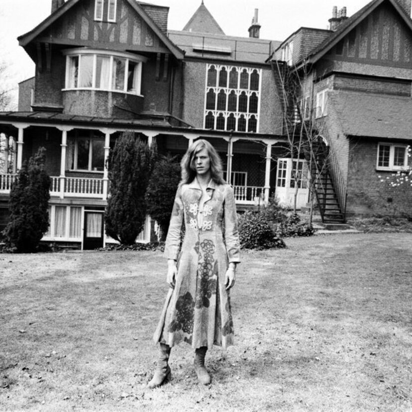 デヴィッド・ボウイ伝説の衣装が行方不明に！イギリスの博物館が捜索に乗り出す！ドキュメンタリー映画の公開も間近に！！