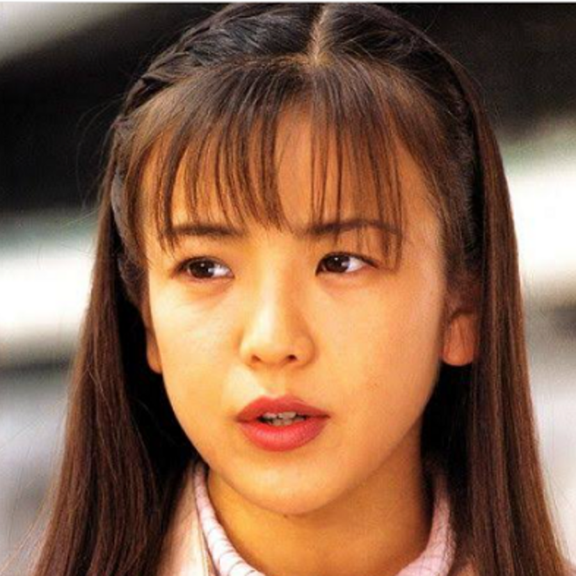 「重甲ビーファイター」2代目ヒロインを演じた『巴千草』も引退しちゃったんだ！！
