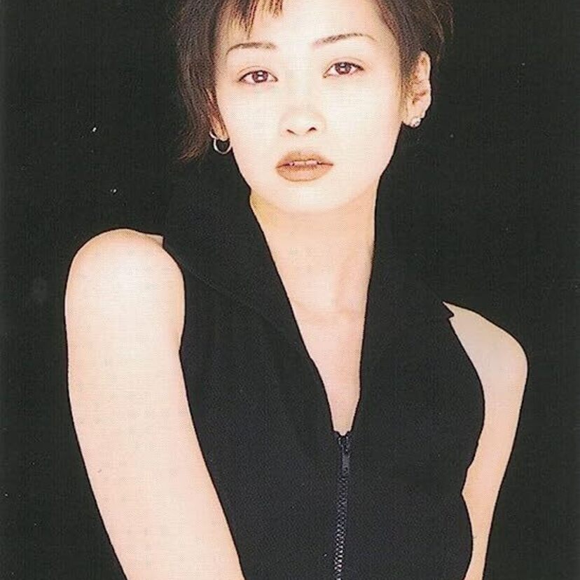 芸能人一家に生まれた辺見えみりの家族は？異母妹はアイドルの今川宇宙！