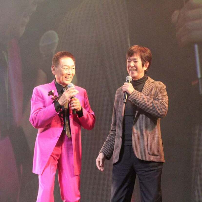 長崎スタジアムシティ開業1年前イベント！錦野旦と髙田明・2人の“アキラ”による一夜限りの歌謡＆トークショーが開催！！