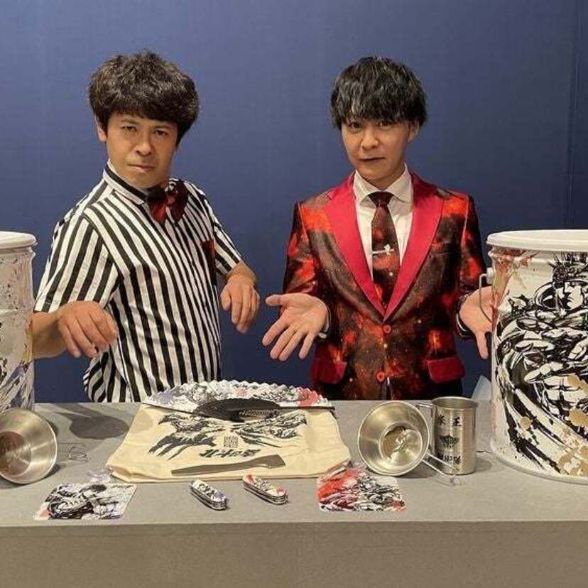 『北斗の拳 世紀末キャンプ』＆『北斗の拳×御歌頭』のグッズが特製ペール缶椅子に入ったスペシャルセットとして発売！！