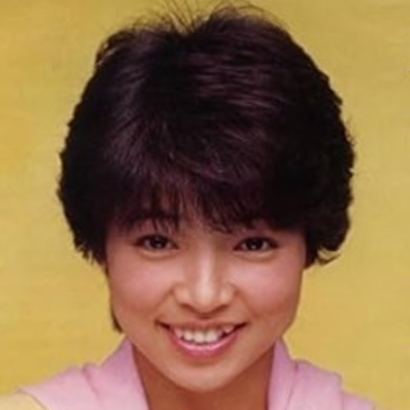 プロ野球選手と結婚し引退した80年代アイドル【秋本理央】現在どうしてる？