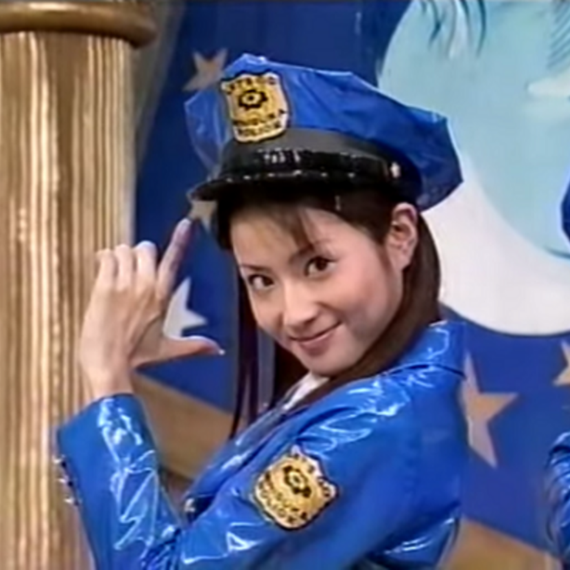 6代目ミニスカポリスからAVに出動した「小泉ナンナ」こと『神楽メイ』！！