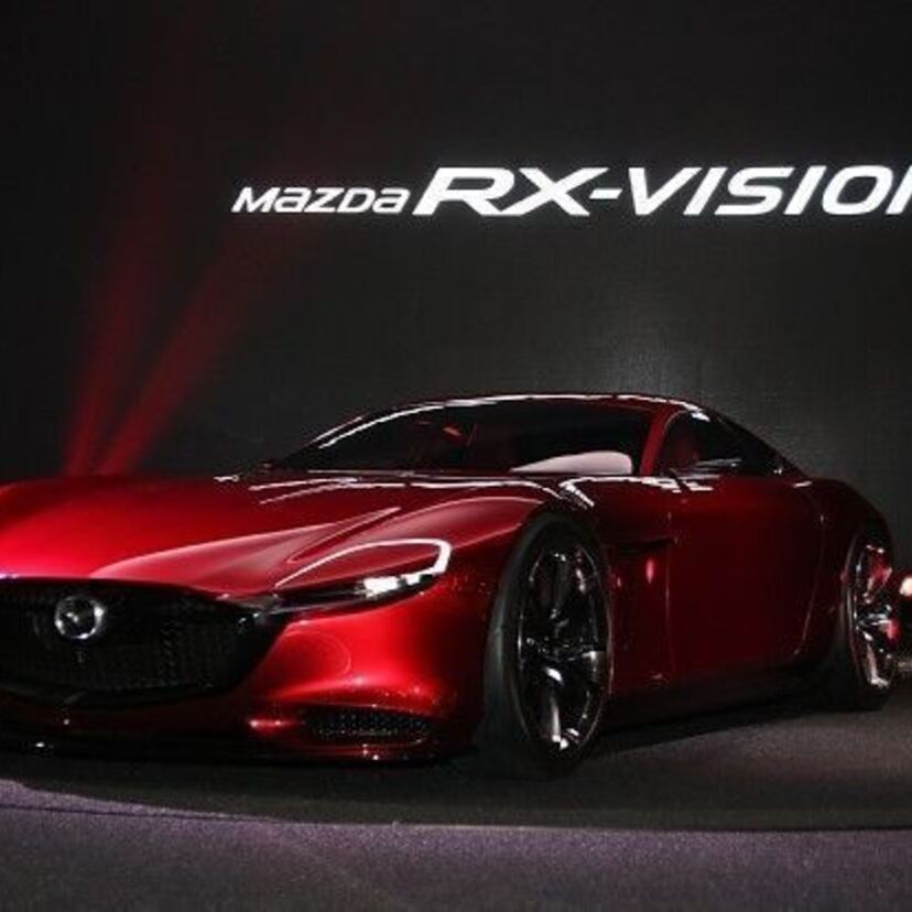 マツダがロータリースポーツコンセプト「RX-VISION」を世界初公開!ロータリーエンジンを搭載したFRスポーツ!!