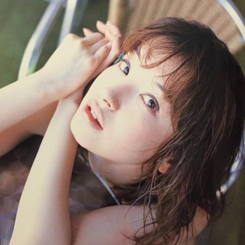 何故か頻繁に海外旅行や高級レストラン通い、羨ましいぜ『遠藤明子』！！