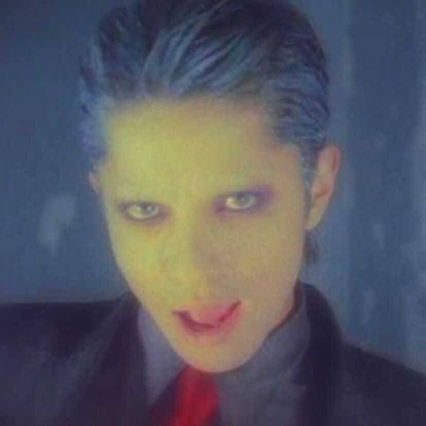 1998年　シングル「浸食」「花葬」「ＨＯＮＥＹ」同時発売したL’Arc~en~Ciel（ラルク・アン・シエル）