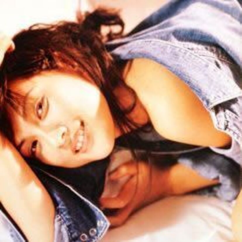 『愛という名のもとに』主要メンバー【中島宏海】のスレンダーヌード