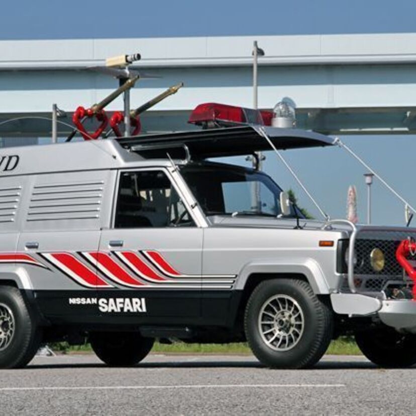 西部警察【特別機動車両 サファリ・4WD】車をひっくり返すことも可能な放水銃はスゴすぎる！
