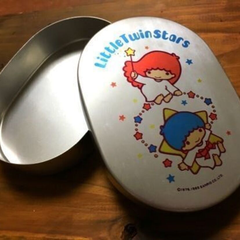 【子供のころの弁当箱】アルミの弁当箱ばかりの時代、お弁当を温めたのは保温庫でした。電子レンジのない時代の弁当箱を振り返る。
