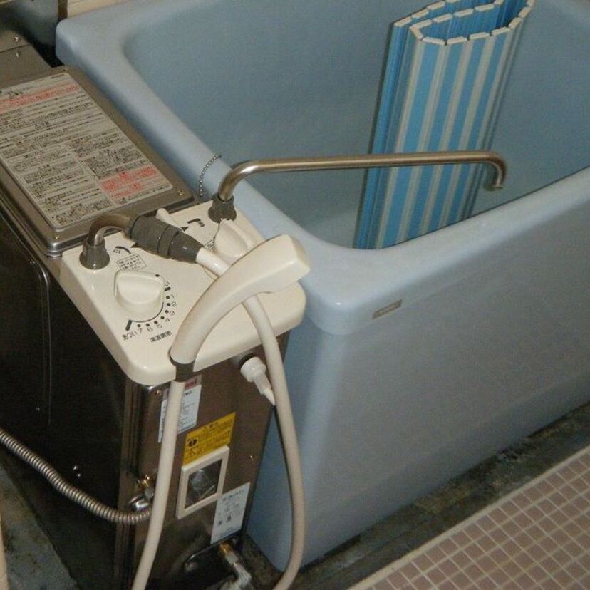 懐かしい「バランス釜」。平成生まれは見たことないかも！？ －昔流行った風呂釜－