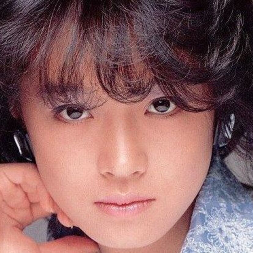 歌姫【中森明菜】Youtubeで聴ける80年代の名曲