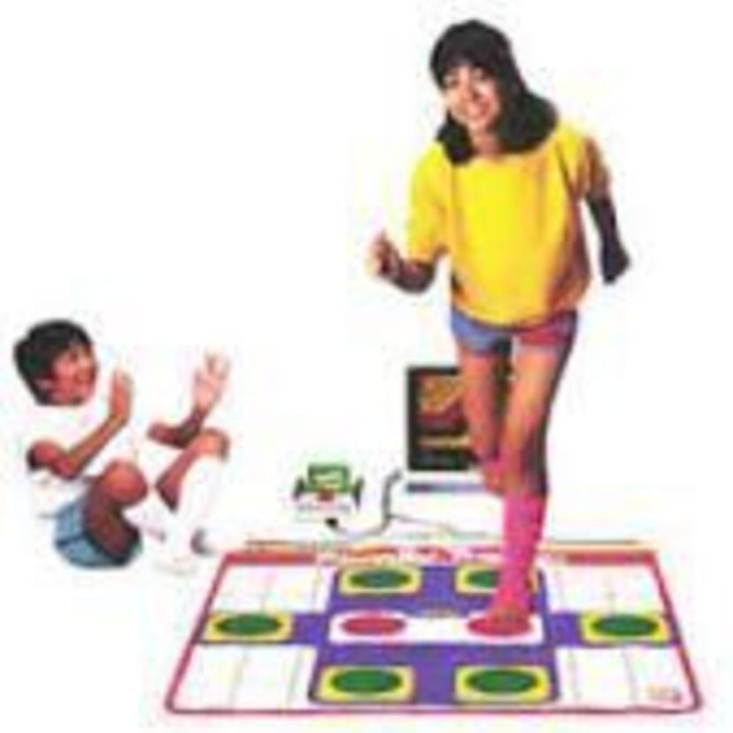 【ファミリートレーナー】Wii Fitの元祖!体感ゲーム・ファミリートレーナーを覚えていますか