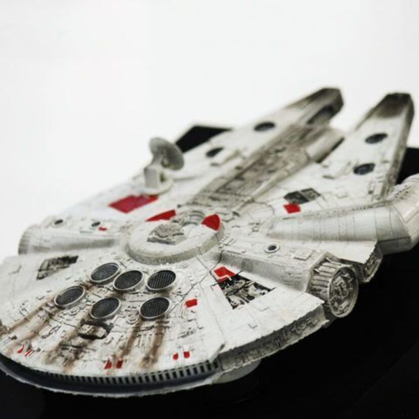 この秋、スター・ウォーズの公式ドローンが発売！実演動画もご紹介！