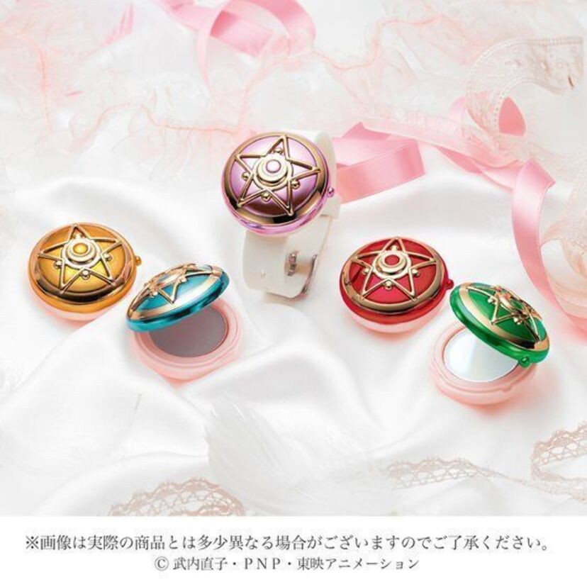 「美少女戦士セーラームーン」 通信機モチーフのリップグロス5色がセットになって登場!!