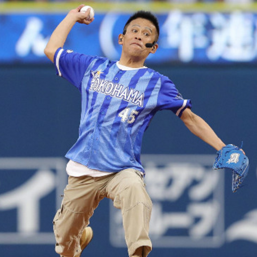 柳沢慎吾が“日本一長い始球式”「いい夢見ろよ」ハマスタ爆笑！