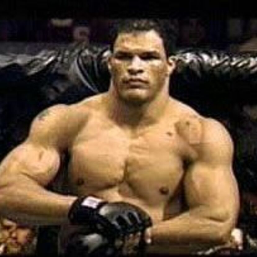 「霊長類ヒト科最強の男」マーク・ケアーの栄枯盛衰
