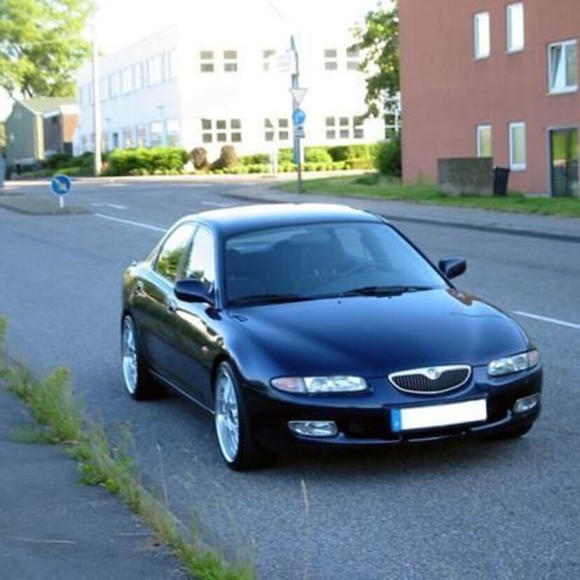 バブル時代の夢の跡？ユーノス車種百科事典/ユーノス100～800編