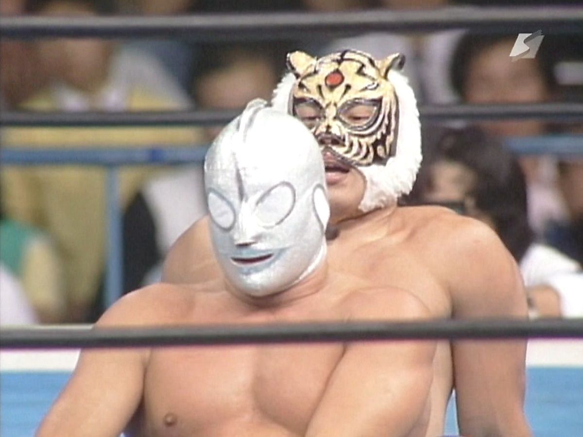 覆面レスラー ウルトラマン サイン付き写真 プロレスラー 写真セット 覆面レスラー ウルトラマン サイン付き写真 プロレスラー 写真